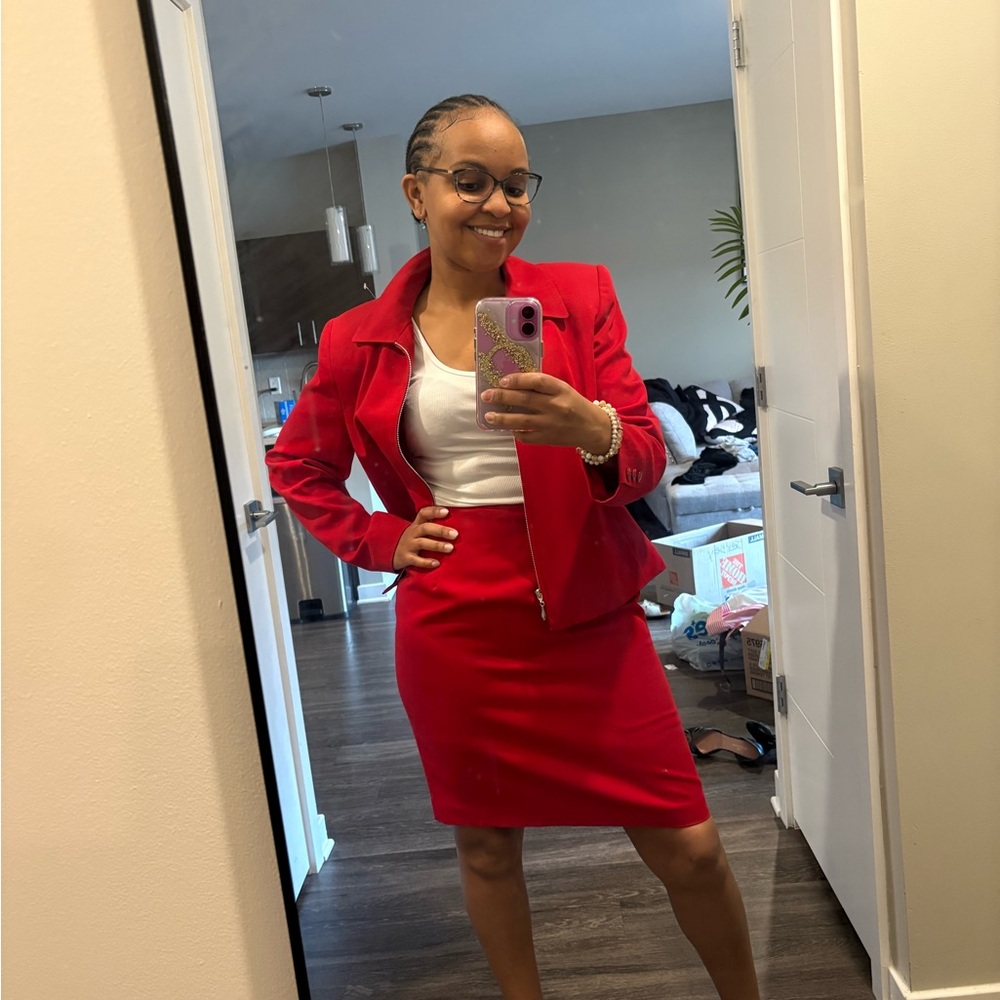 Vintage Red Women's Skirt suit